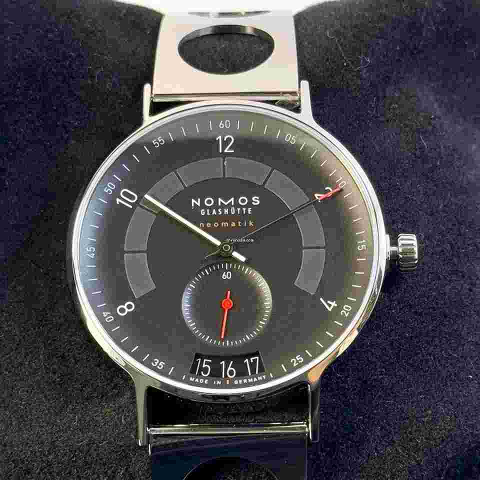 NOMOS Autobahn
                           
                                 Director's Cut Limited Edition A9 - 1301.S3 - LAST PIECE