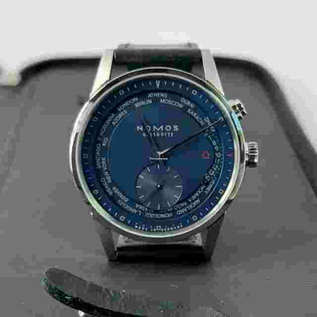 NOMOS Zürich Weltzeit
                           
                                 807 - BLUE DIAL