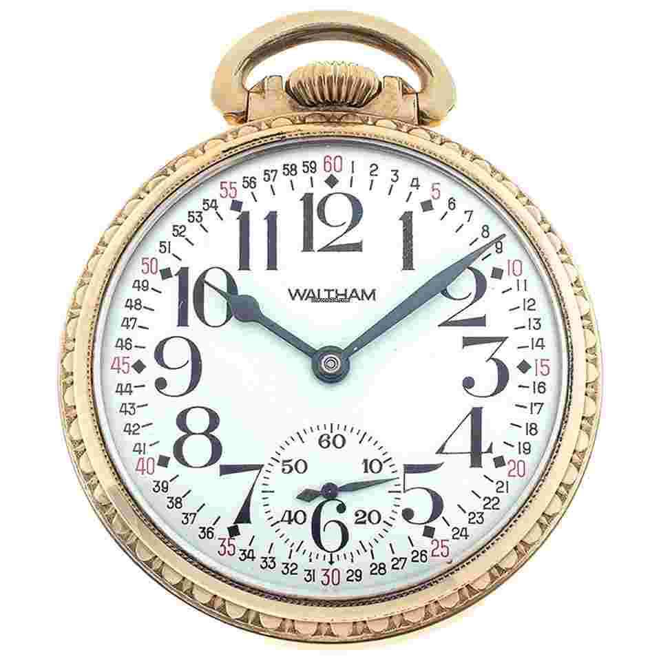 Waltham
                           
                                 Vanguard Vanguard Gold Plate 50mm watch VANGUARD