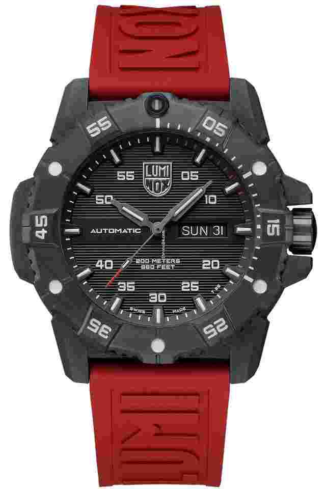 Luminox
XS.3875 Master Carbon Seal 45mm Red Rubber 200M Automatic Men's Watch