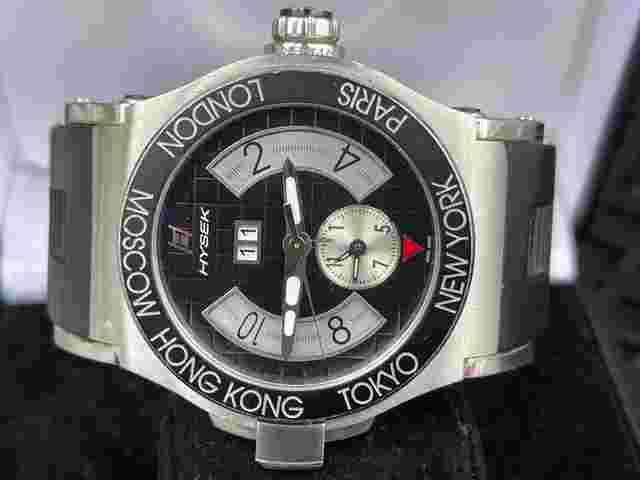 Jorg Hysek Abyss
                           
                                 EXPLORER DUAL TIME