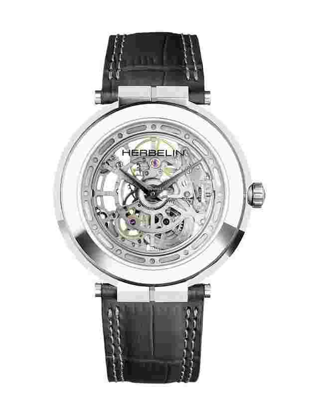 Michel Herbelin Newport
                           
                                 slim mechanical skeleton 1222sq75