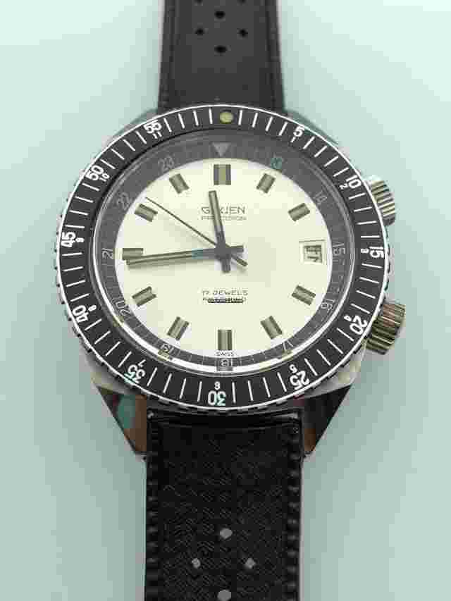 Gruen
                           
                                 Diver