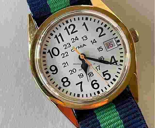 Cyma
                           
                                 RR 2872 A Military 24Hours Automatic Gold Capped Cal.61 QuitSet Date ScrewDown Back Swiss