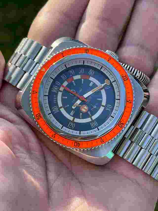 Favre-Leuba
                           
                                 1970s Bathy 160 Orange Aqua Lung U.S. Divers Full Set