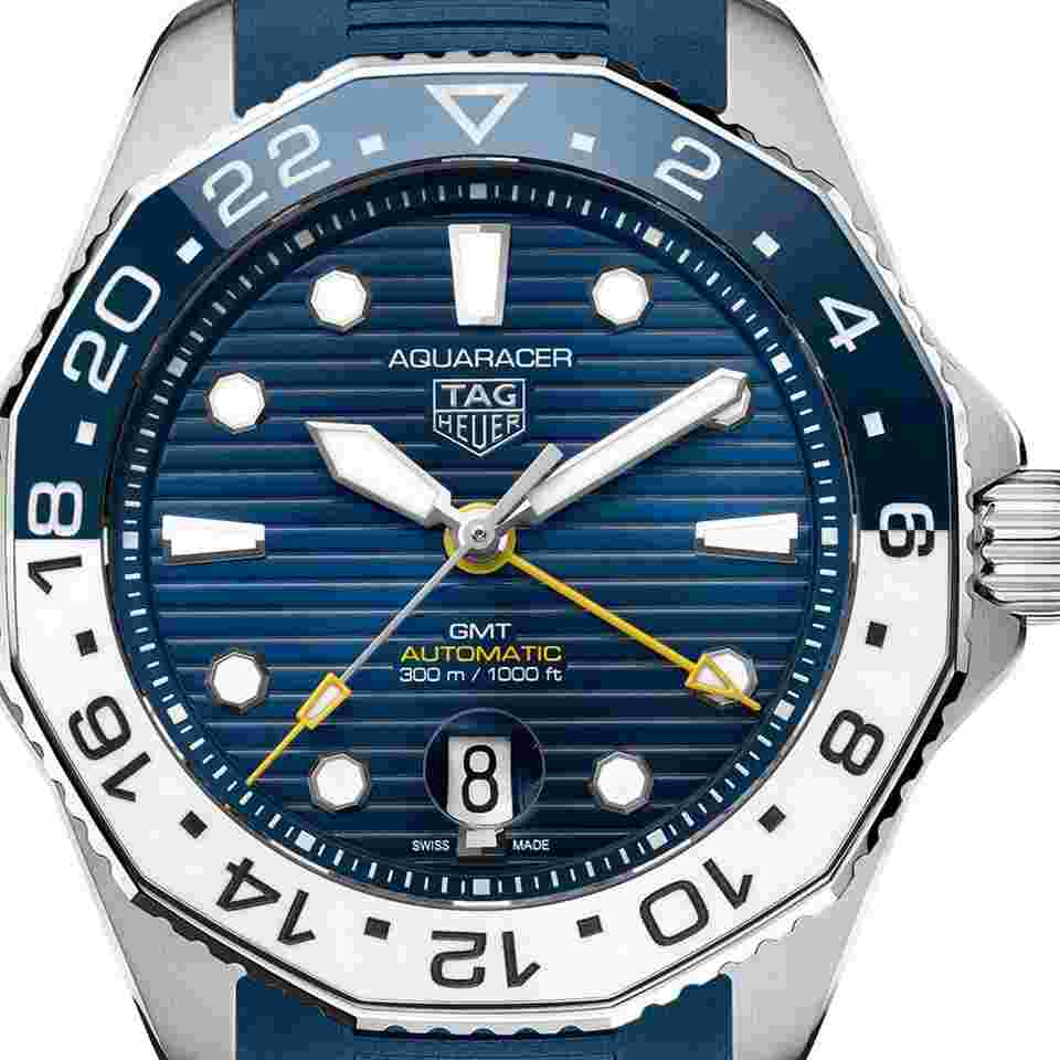 TAG Heuer Aquaracer 300M
Professional 300 Gmt Blue dial 43 WBP2010.FT6198