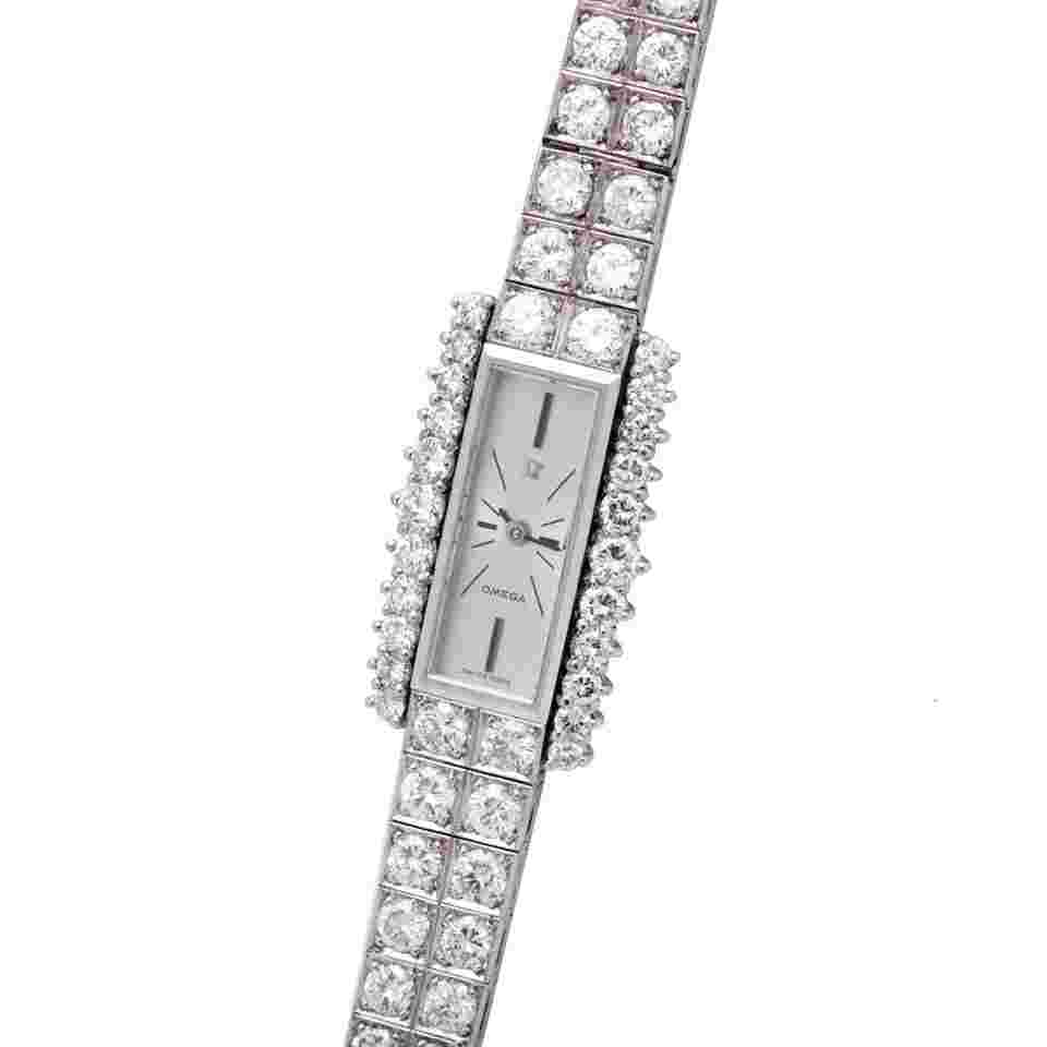 Omega Classic
                           
                                 1960's vintage ladies white gold full diamomd ref 8065