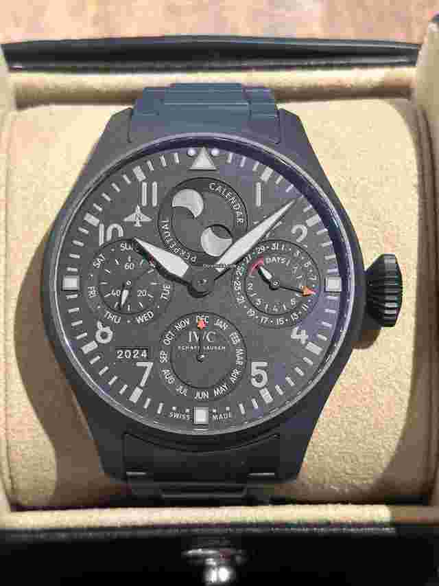 IWC Big Pilot Top Gun
                           
                                 New 2025 Perpetual Calendar Ceratanium IW503604