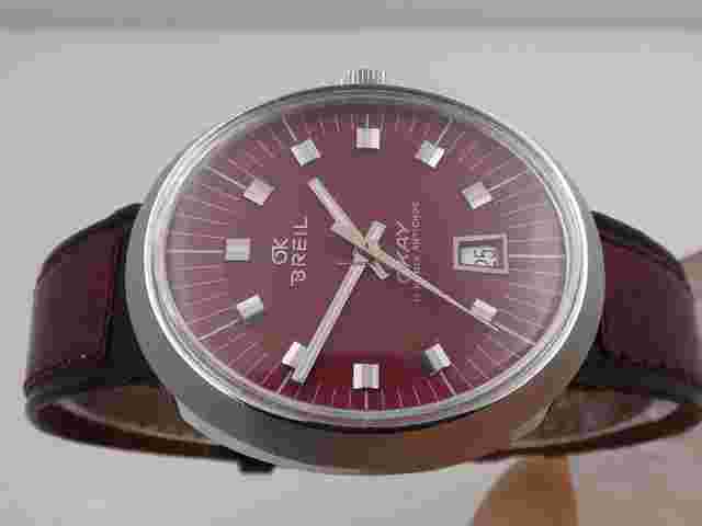 Breil
                           
                                 Okay Antichoc Oversize Near N.O.S. Garnet Dial Hand Winding YEARS '80