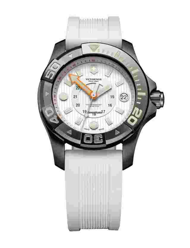 Victorinox Swiss Army Dive Master 500
                           
                                 38 mm 241556.1