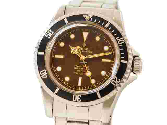 Tudor Submariner
                           
                                 Vintage SUBMARINER Ref-7928 Steel Tropic Tritium Chapter Gilt Dial Unpolished Bj-1961