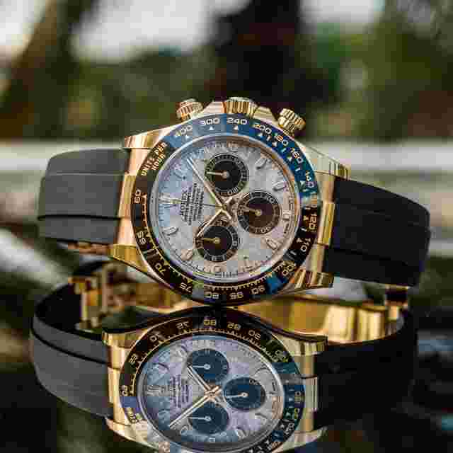 Rolex Daytona
                           
                                 Yellow Gold - Meteorite Dial - Oysterflex (DISCONTINUED)