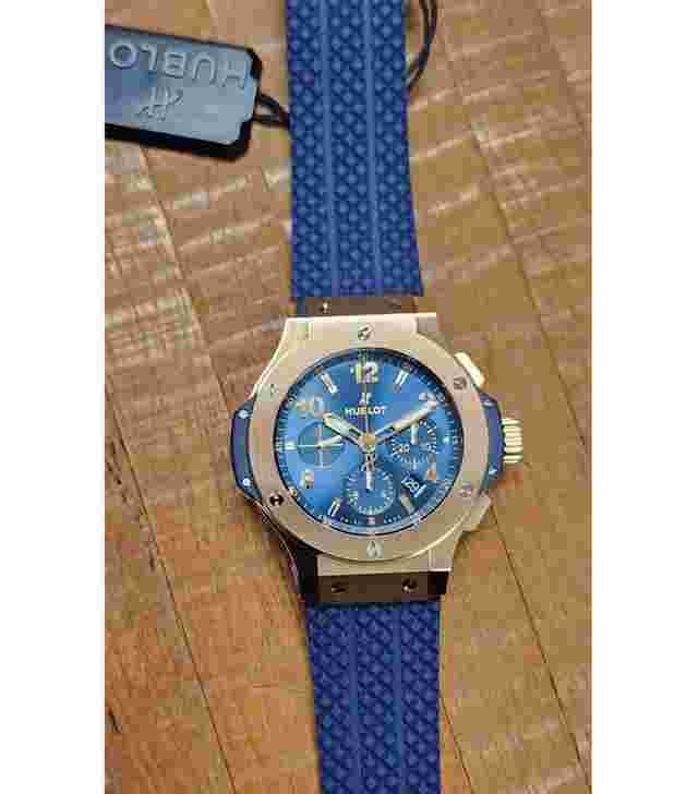 Hublot Big Bang 44 mm
                           
                                 Rose Gold Blue Dial 301.PX.710.RX