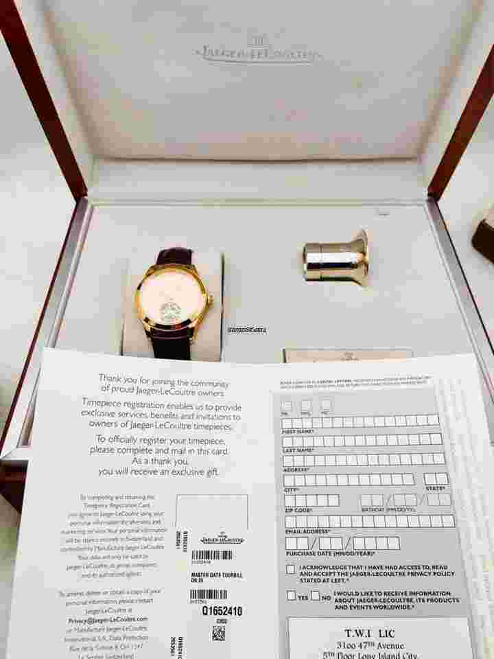Jaeger-LeCoultre Master Date Tourbillon 39
                           
                                 Q1652410