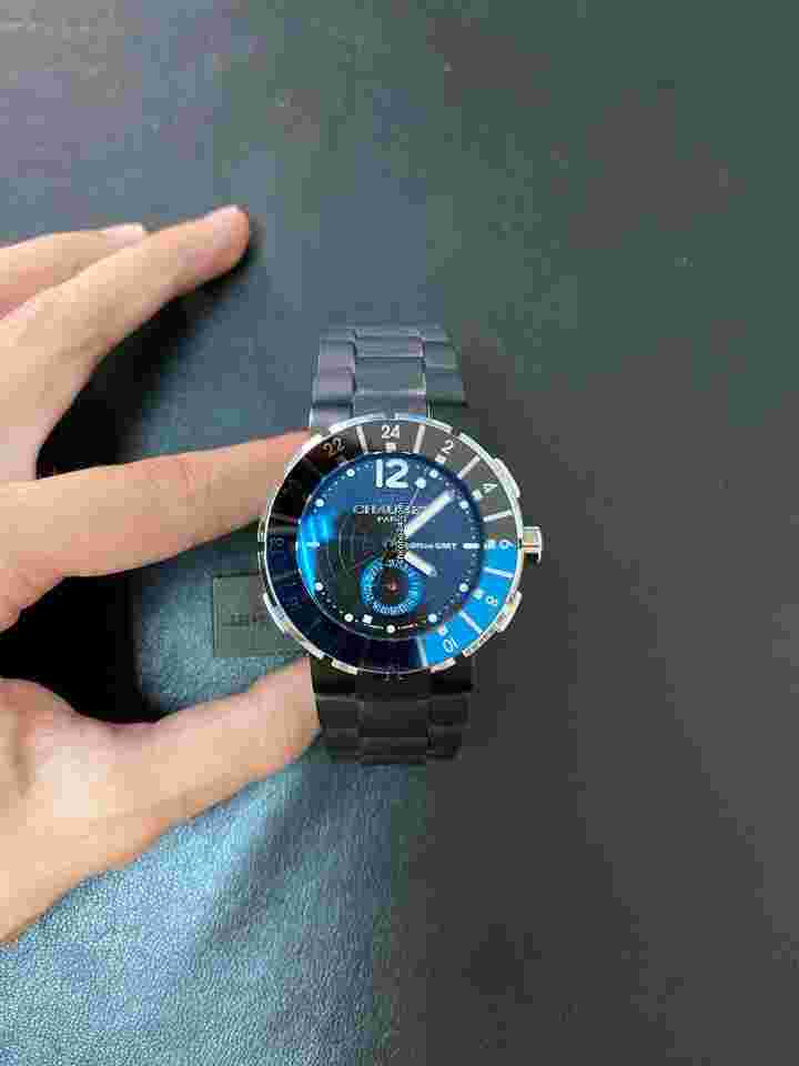 Chaumet
                           
                                 Class GMT XXL Titan