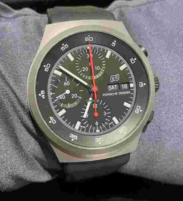 Porsche Design
                           
                                 6041.8.04.001.08.2 Automatic 2023 Titanium New