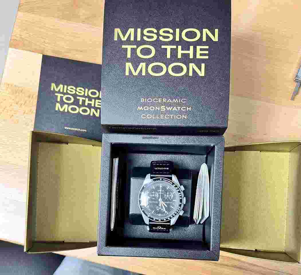 Swatch Moonswatch
                           
                                 Mission To The Moonshine Gold Moonswatch