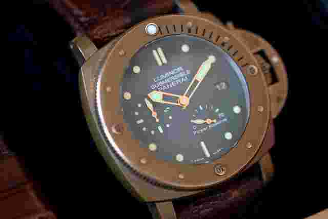 Panerai Luminor Submersible
                           
                                 1950 47mm Bronzo Power Reserve Green Dial
