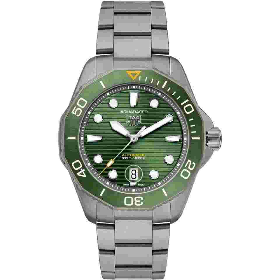 TAG Heuer Aquaracer 300M
Professional 300 43mm