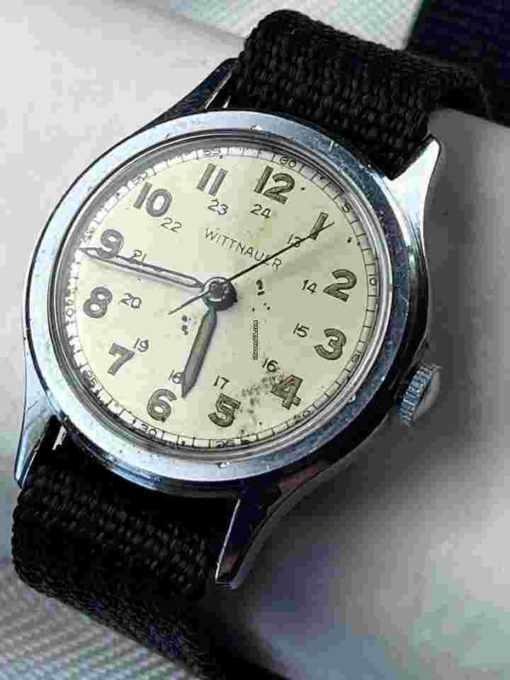 Wittnauer
Longines Military Pilot Officers WWII 24Hr Stainless Screw Down Back Swiss Made