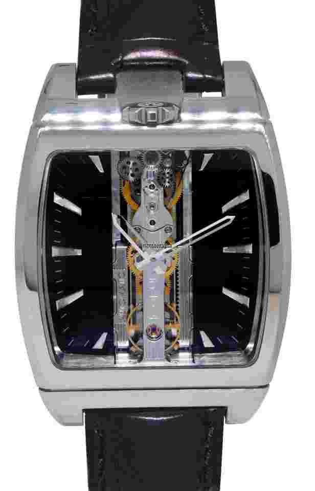 313.150.59/0001 FN01 Corum