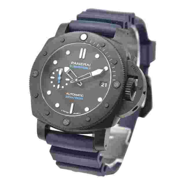 Panerai Submersible
                           
                                 PAM02231 New with tags Mens Watch