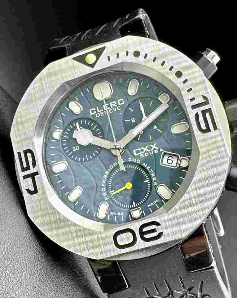 Clerc
                           
                                 CXX Scuba Chronograph Swiss Quartz Movement Blue Dial 42mm 200m Diver