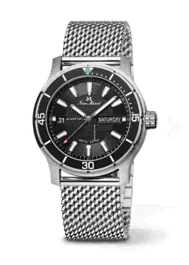 Jean Marcel
                           
                                 Splendor Automatik Limited Edition 039 / 300 Day-Date Anzeige Milanaiseband Sichtboden