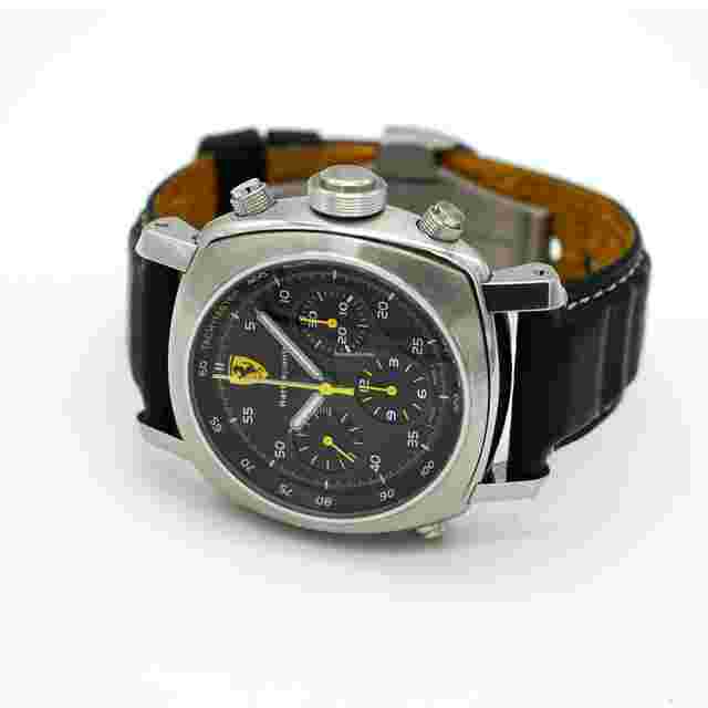Panerai Ferrari
                           
                                 Rattrapante