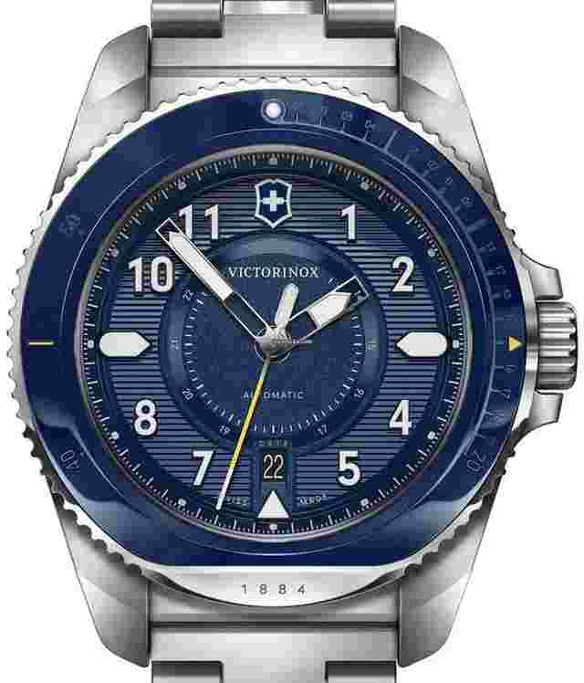 Victorinox Swiss Army
                           
                                 Journey 1884 Automatik 43mm 242010