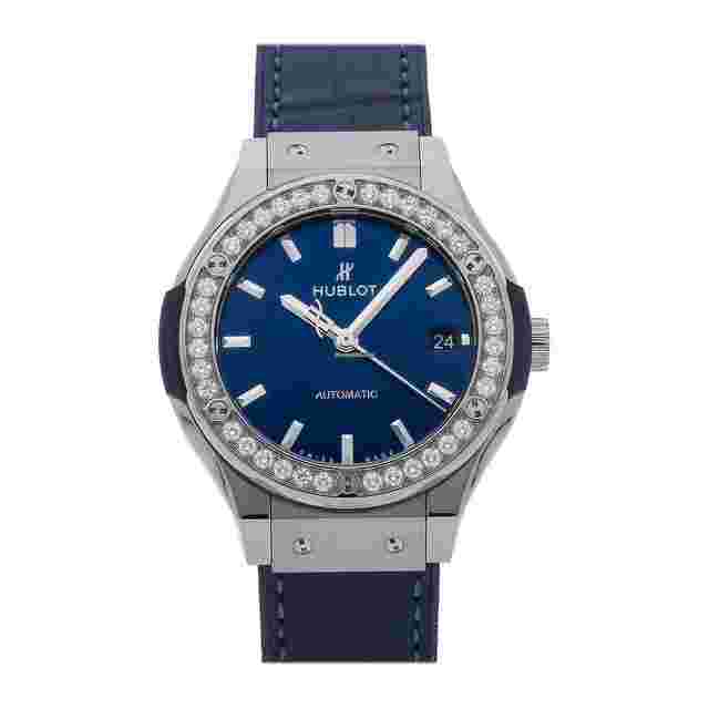 Hublot Classic Fusion Blue
                           
                                 565.NX.7170.LR.1204