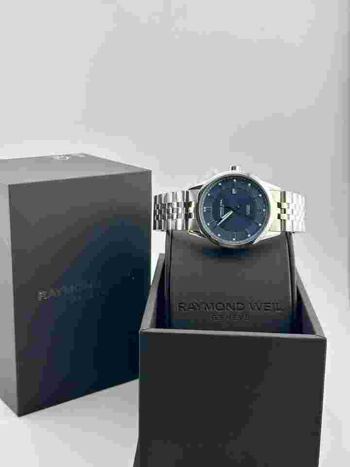 Raymond Weil Freelancer
Men's Automatic Blue Dial Stainless Steel