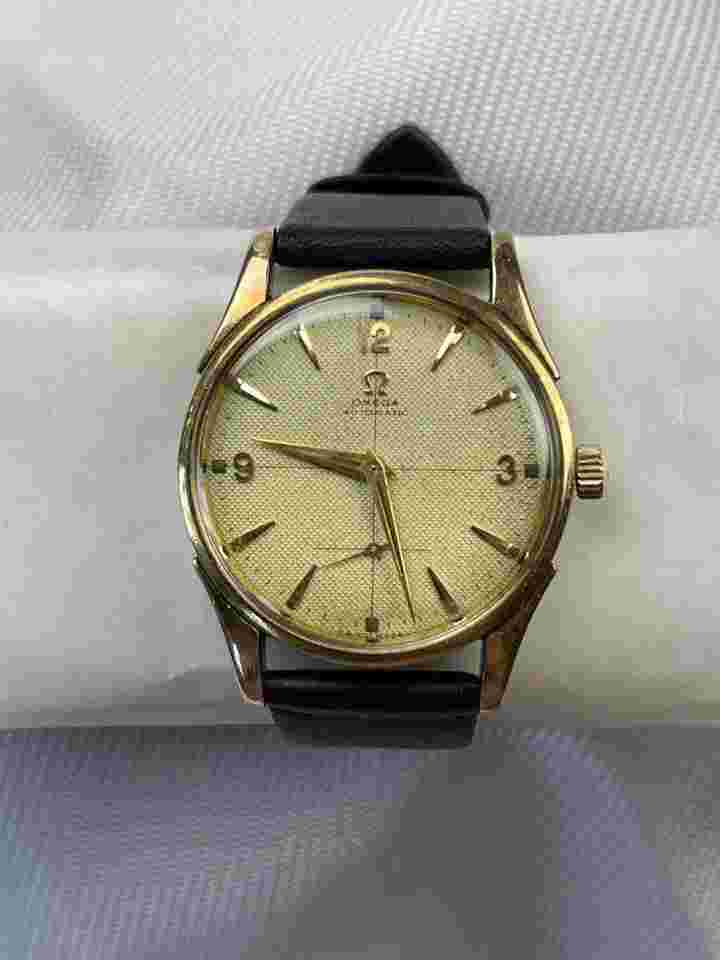 Omega Bumper
Automatic Textured Dial Solid 14K(585)Rose Gold Bezel Lugs Cover Stainless St