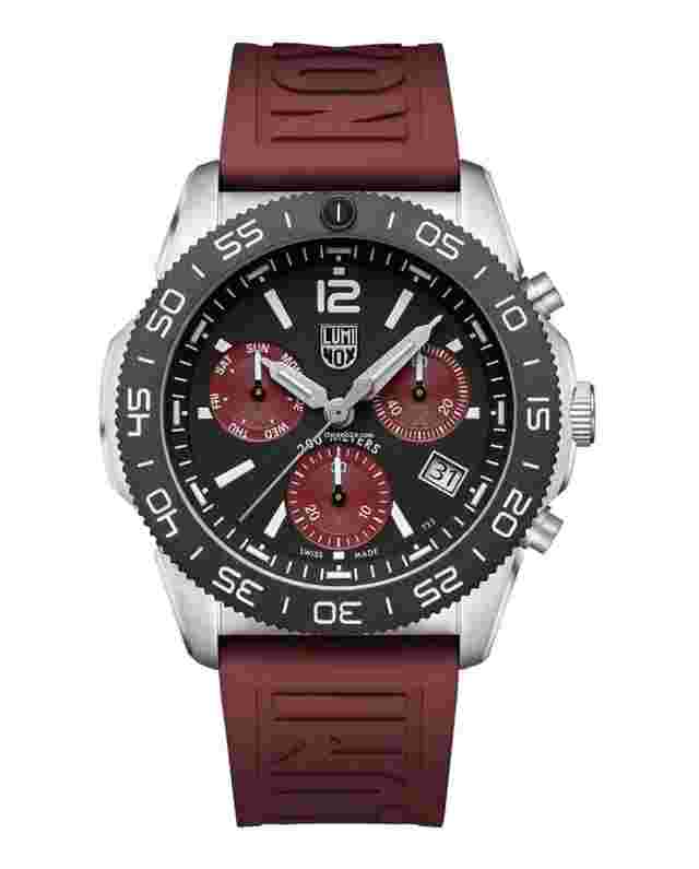 Luminox
                           
                                 Pacific Diver XS.3155.1 Chrono 44 mm Burgundy Rubber Steel Quartz Men's Watch