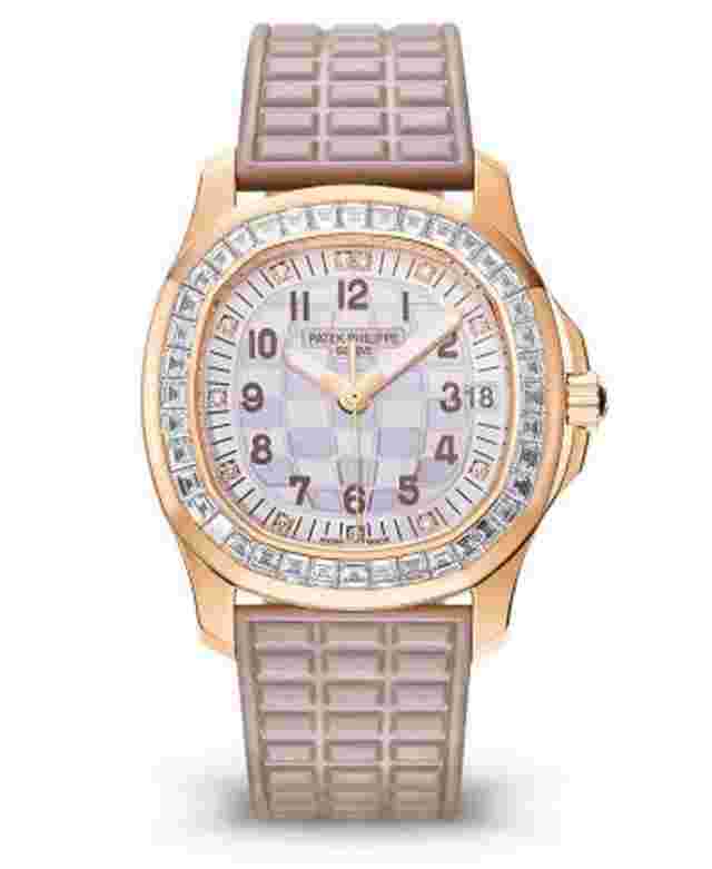Patek Philippe Aquanaut
                           
                                 35.6 mm 18K Rose Gold & Diamonds Ladies Watch