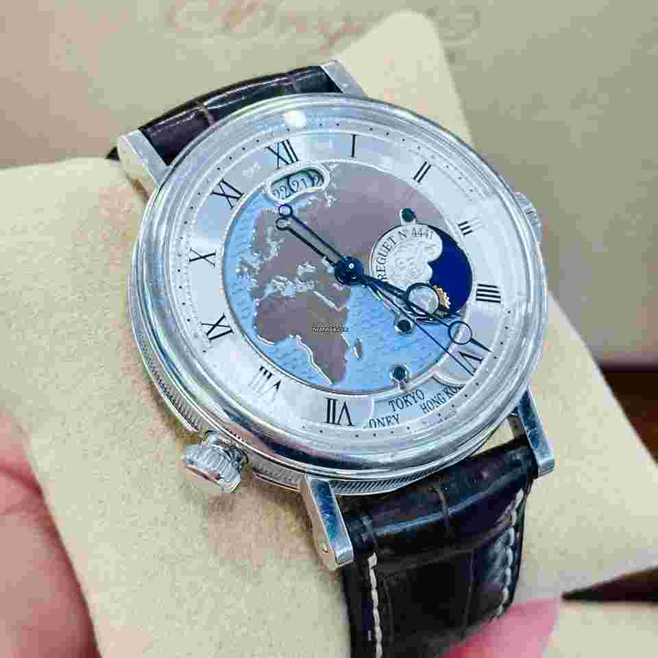 Breguet Classique
Hora Mundi Dial Platinum 5717PT/US/9ZU BOX/PAPERS