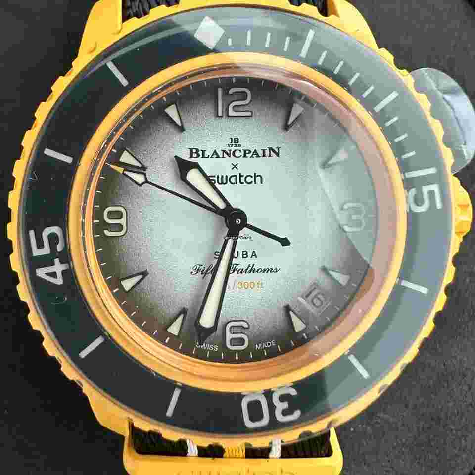 Swatch Scuba Fifty Fathoms
                           
                                 Blancpain Scuba Fifty Fathoms Pacific Ocean White 42 SO35P100