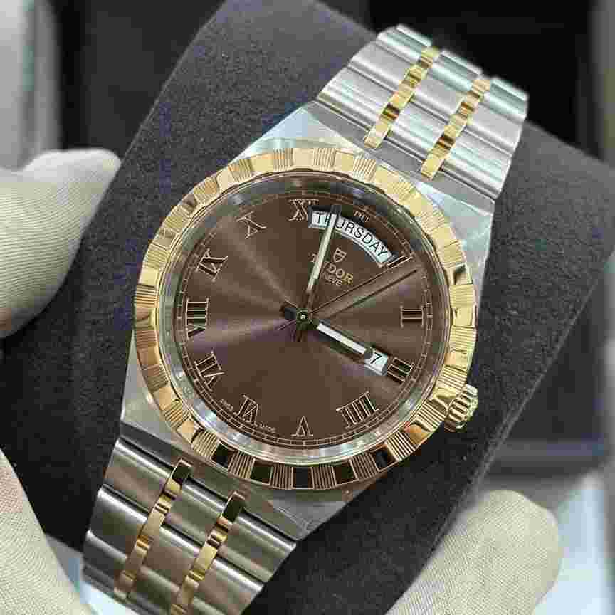 Tudor Royal
2024 NEW Automatic watch 41MM Royal Chocolate 28603