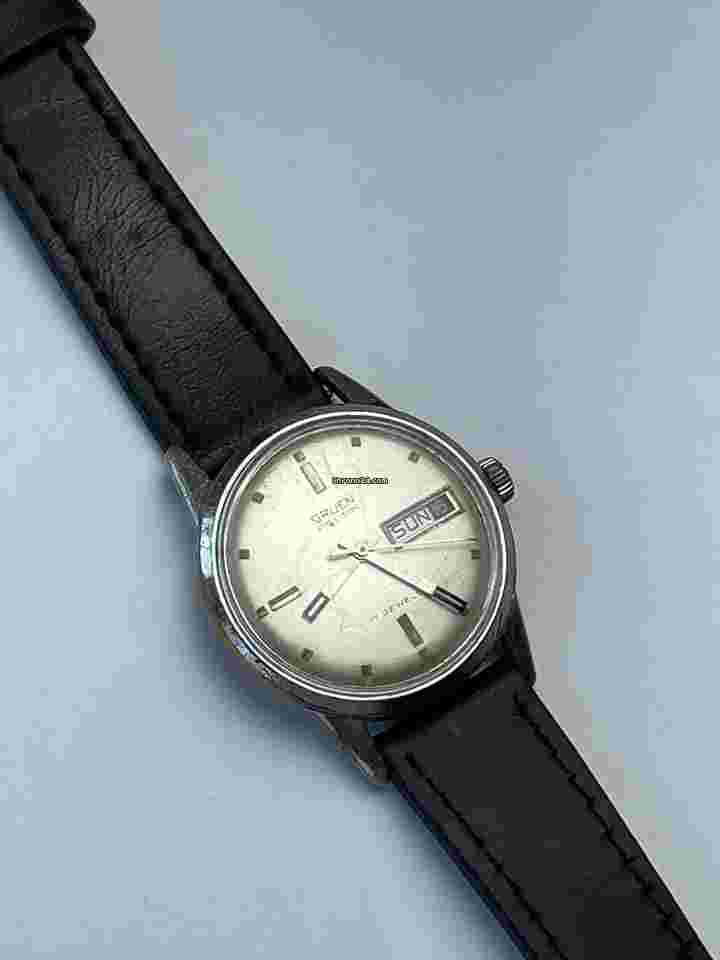 Gruen Precision
                           
                                 Calendar Day Date Stainless Steel Screw Down Case Back Vintage Swiss Made