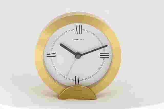 Tiffany Atlas White Dial Table Clock