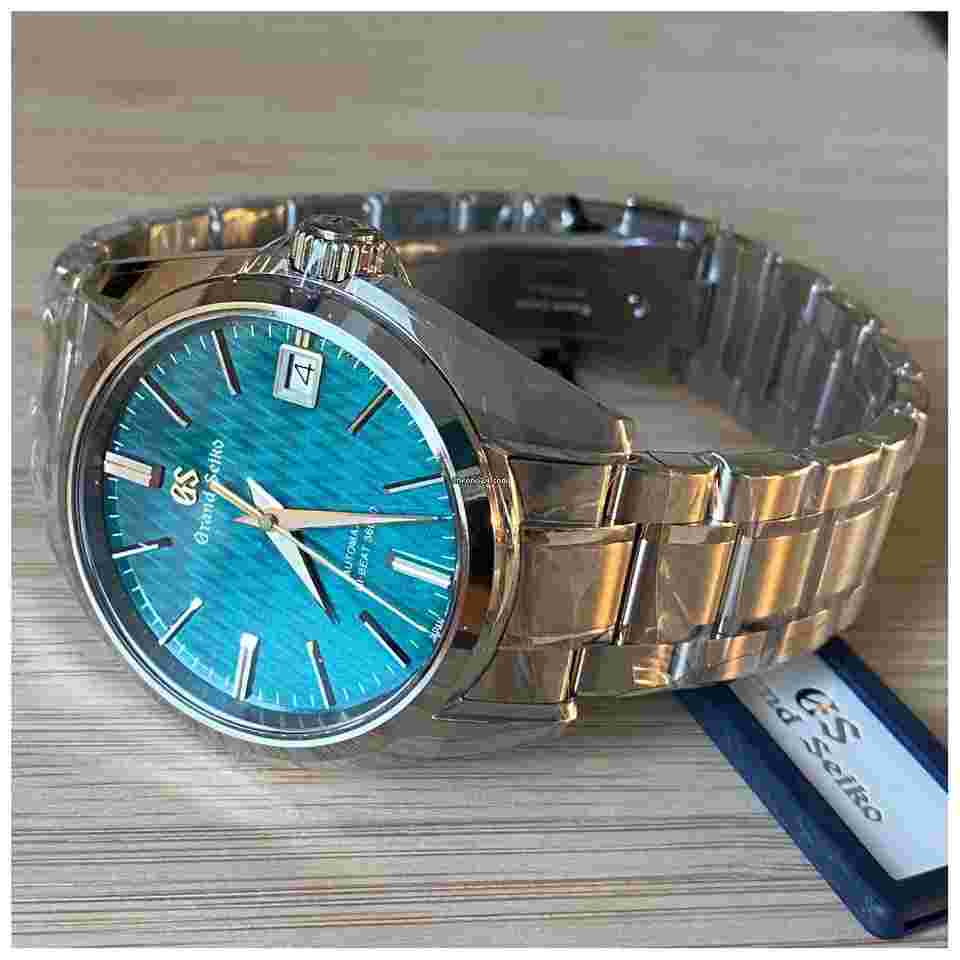 Grand Seiko
Limited Exclusive Dawan Edition - only 30 pieces