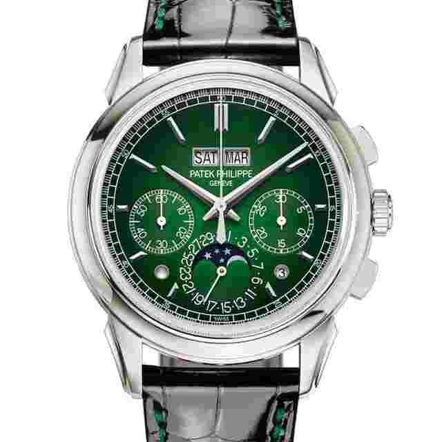 Patek Philippe Perpetual Calendar Chronograph
                           
                                 Platinum Green Dial Leather Strap 5270P