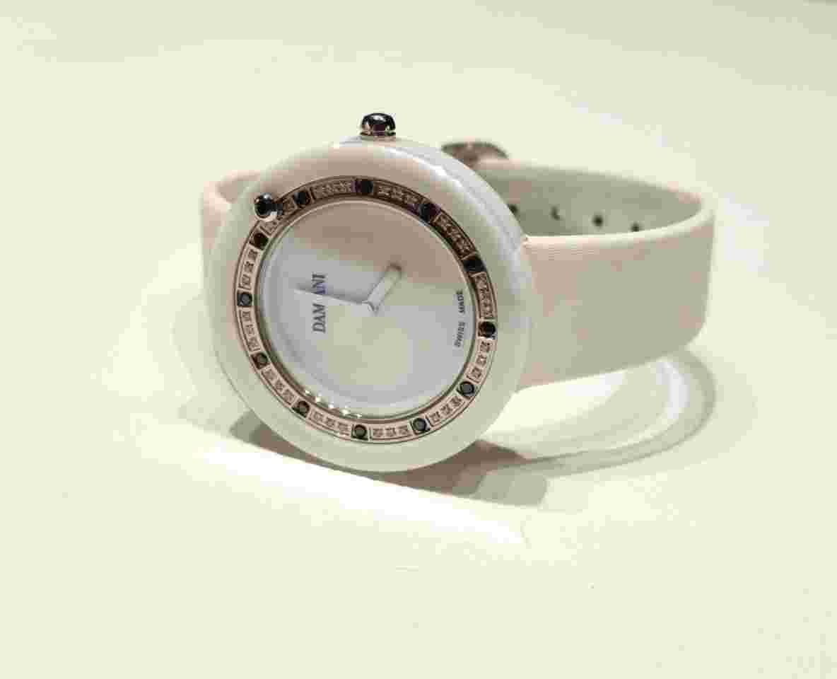 Damiani Belle Epoque Ceramic 30014562 White and Black diamonds