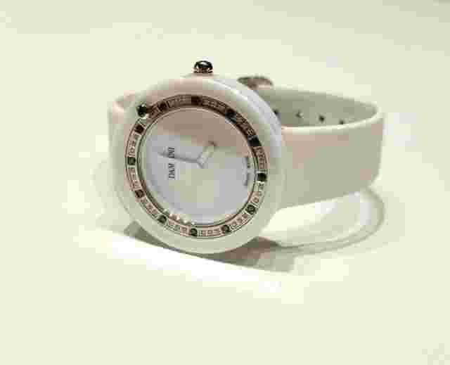 Damiani Belle Epoque Ceramic 30014562 White and Black diamonds 