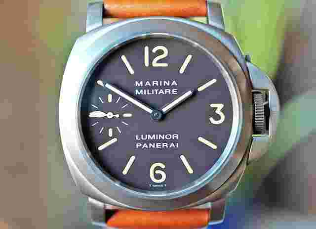 Panerai Luminor Marina
                           
                                 PAM 36 Luminor Marina Militare LTD Tobacco & Titanium 44mm PAM00036