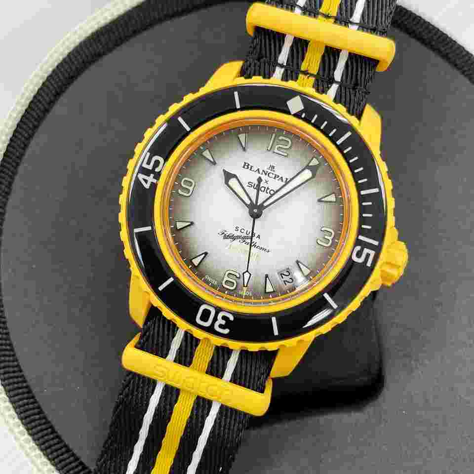 Swatch Scuba Fifty Fathoms
                           
                                 NEW Blancpain X Swatch Scuba Fifty Fathoms Pacific Ocean Yellow SO35P100