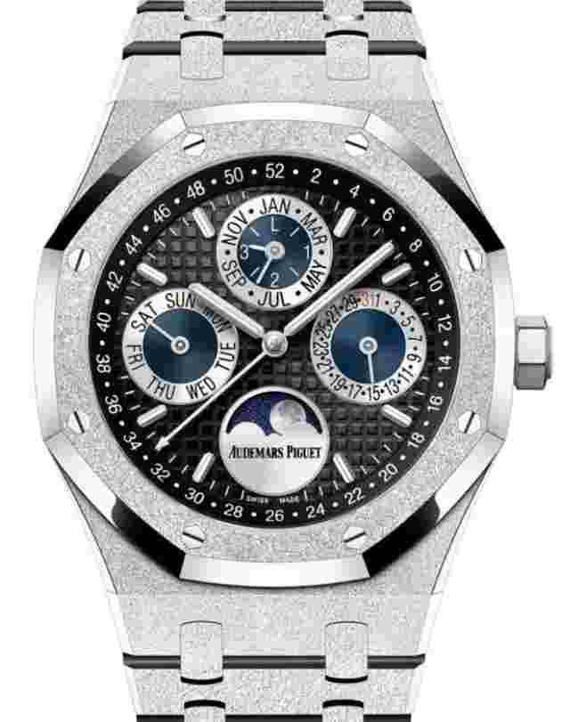 Audemars Piguet Royal Oak Perpetual Calendar
                           
                                 2023 Royal Oak Perpetual Frosted 26574BC