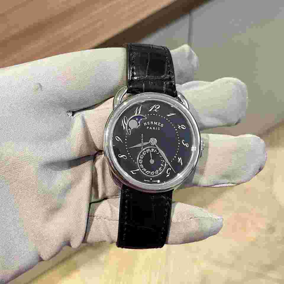 Hermès Arceau
AR7.510 PHASES DE LUNE