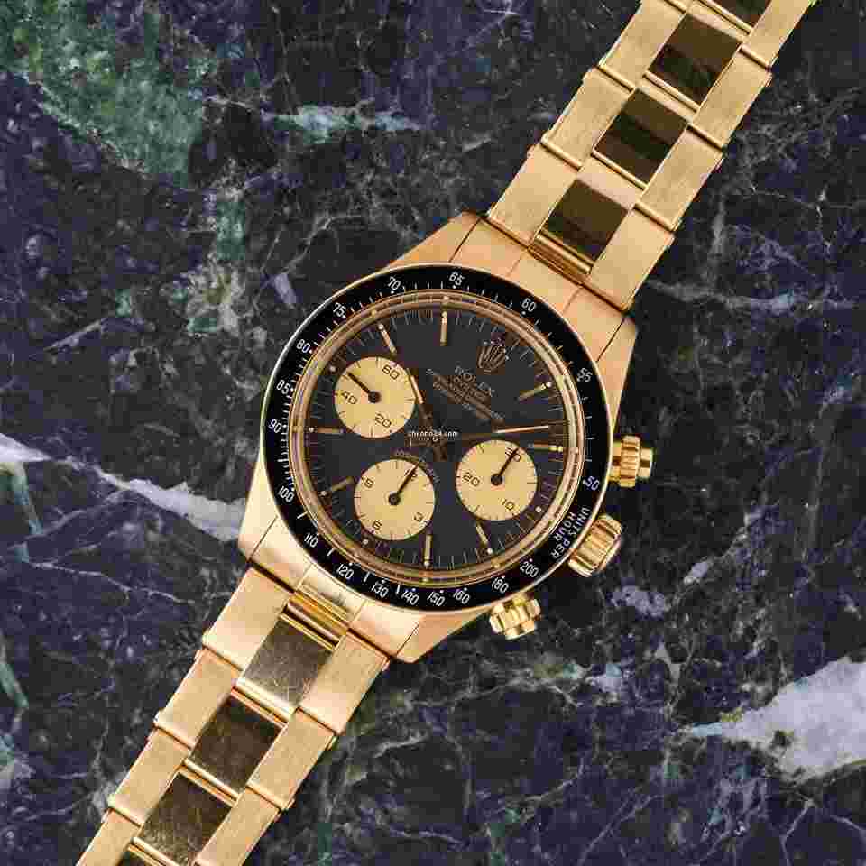 Rolex Daytona
6263 18k Yellow Gold - Black Dial - Rolex Warranty - Excellent Conditions