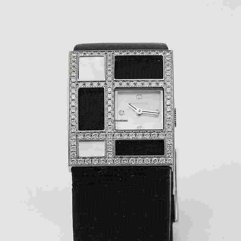 Chanel
Jewellery Collection 1932 Ladies Art Deco 18kt White Gold & Diamonds